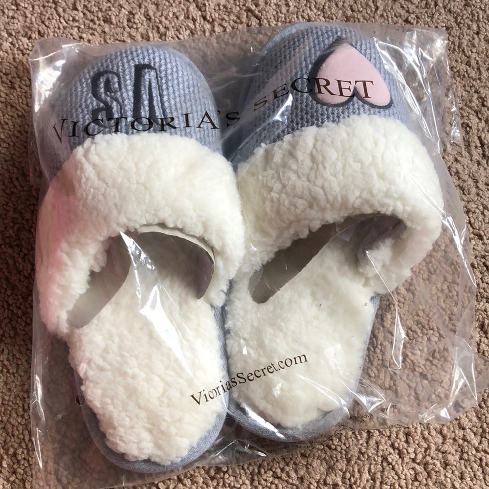 Victoria’s Secret House Slippers